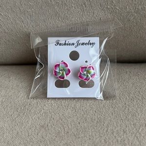 New Hawaiian Plumeria Earrings for Pierced Ears